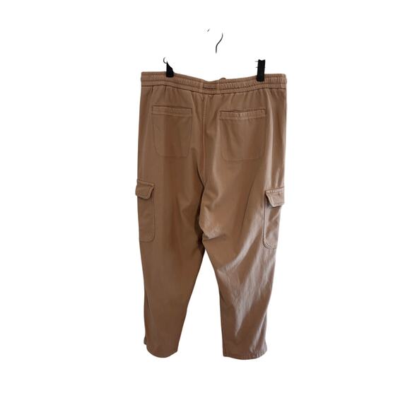 Athleta Farallon Cargo Crop Pants Size 12 Pockets Lounge Sweat Athleisure Casual